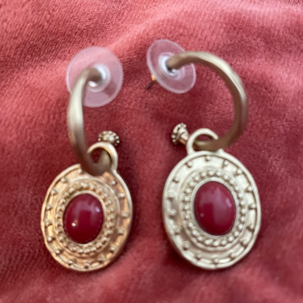 2-in-one double sided gold/red/cream earrings
